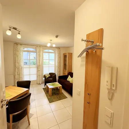 Haus Meeresblick - Ostseegold 1 24 & Ostseesilber 2 28 * Baabe